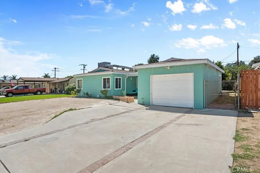 1417 W Marshall Boulevard, San Bernardino, CA 92405 - #3