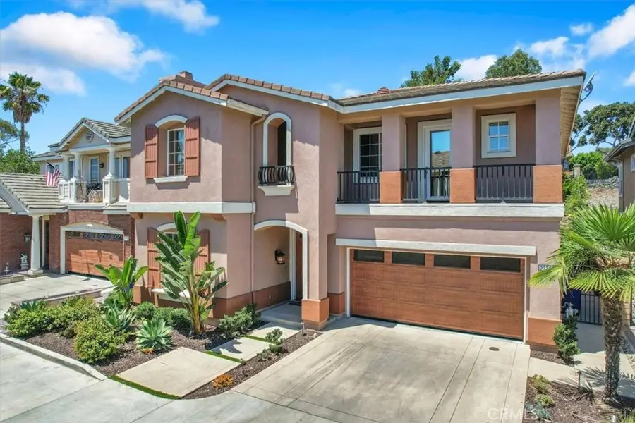 2125 Ridgeview Terrace Drive, Long Beach, CA 90755 - Image #2