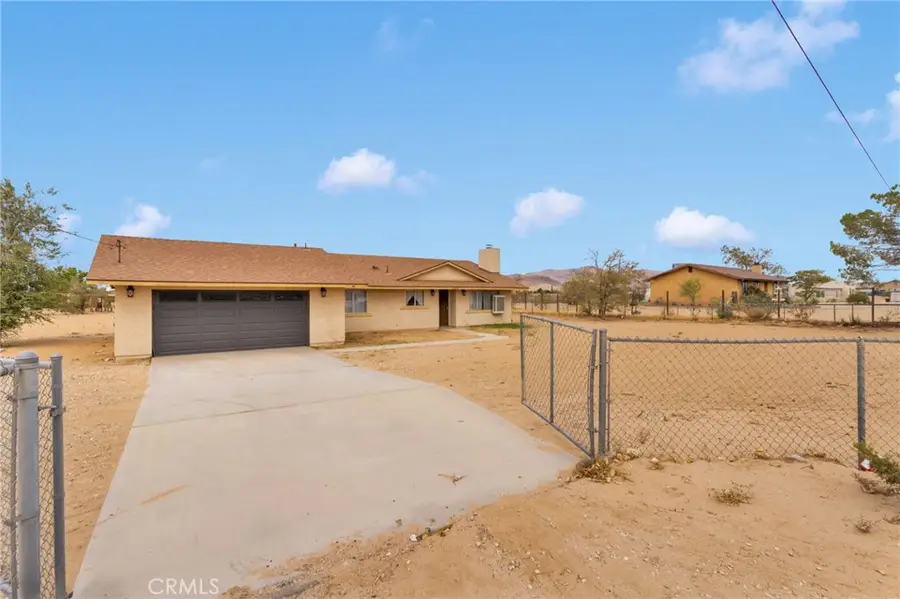 22612 Viento Road, Apple Valley, CA 92308 - Image #3