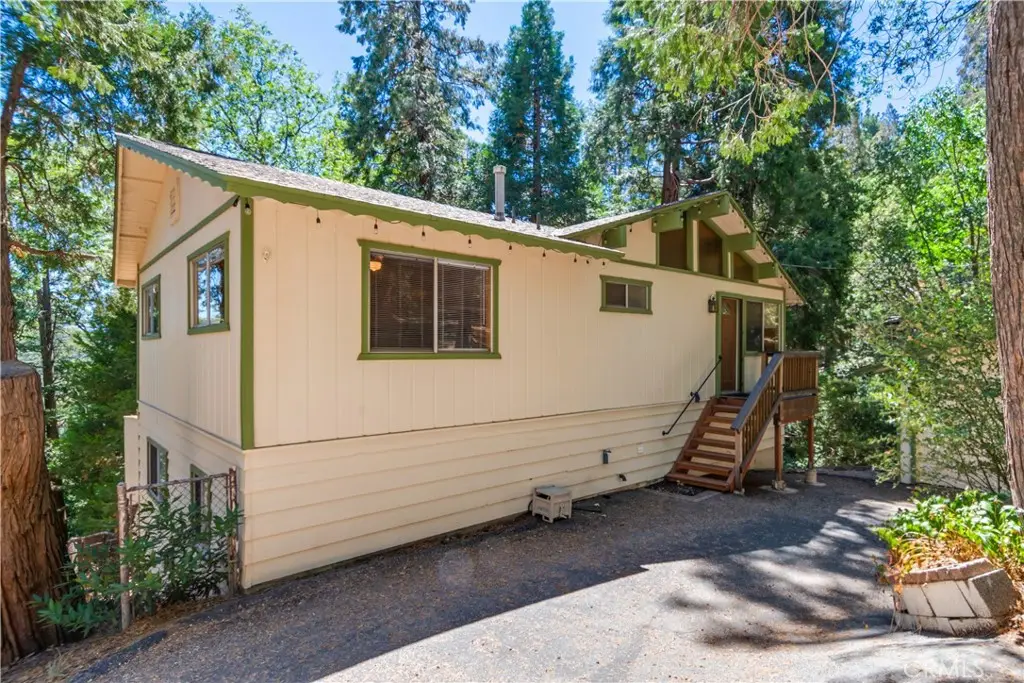 24514 Albrun, Crestline, CA 92325 - #1