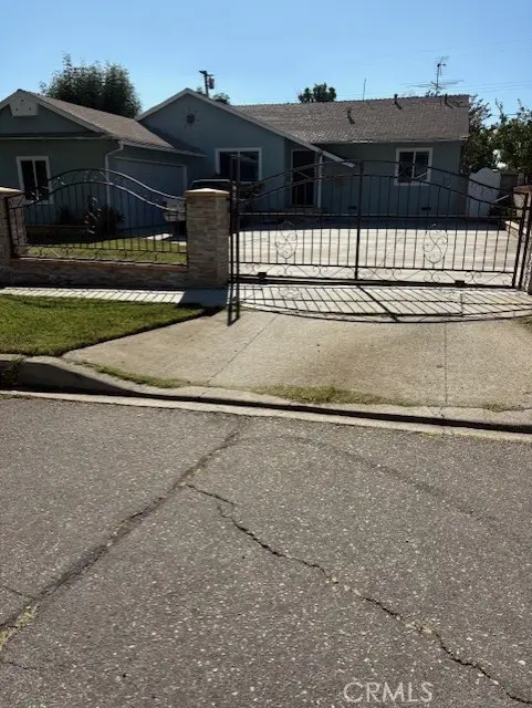 595 Juniper Avenue, Upland, CA 91786