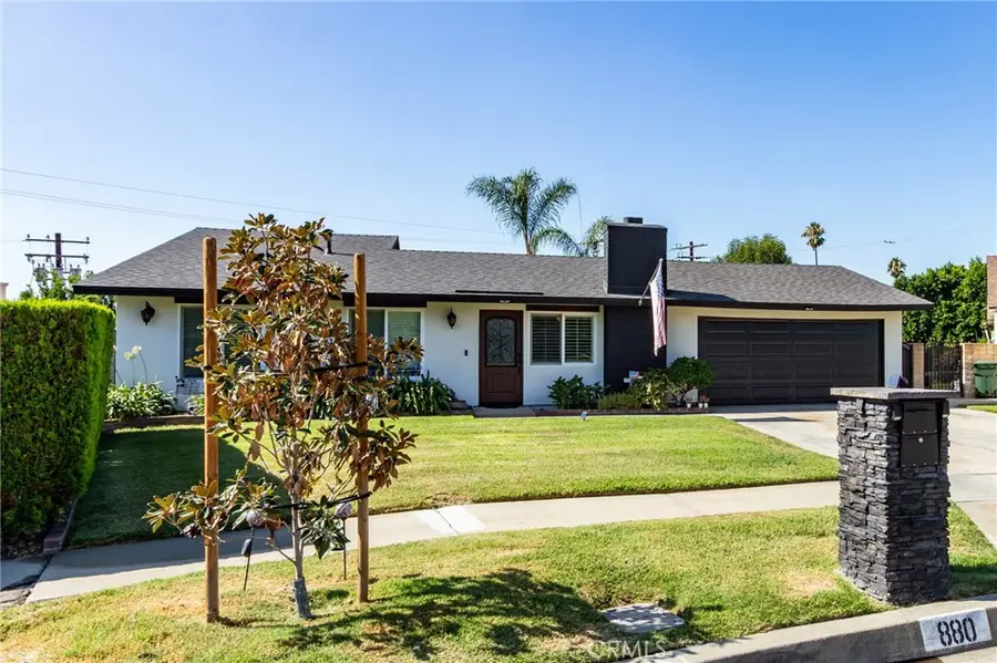 880 W Pine, Upland, CA 91786 - Image #2
