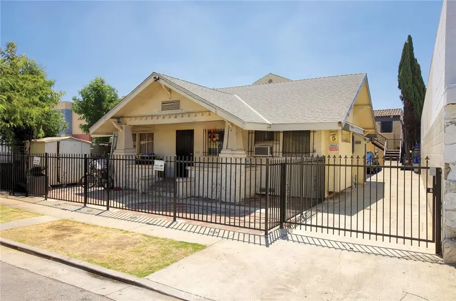 2528 E 54th Street, Huntington Park, CA 90255 - Image #2