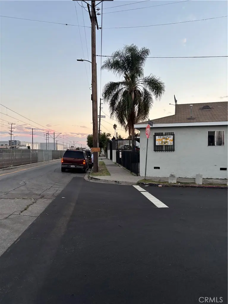 3201 3201 Long Beach, Vernon, CA 90058 - Image #2