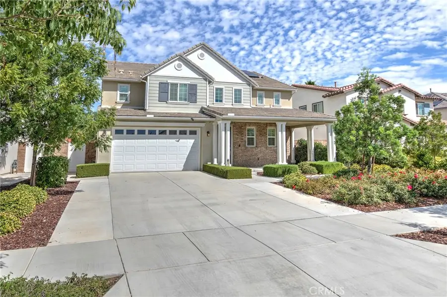 1815 Montecito Ln, Redlands, CA 92374 - Image #2