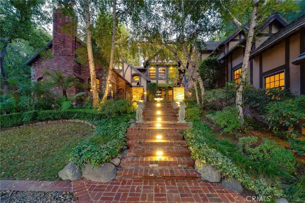 5200 Jessen Drive, La Canada Flintridge, CA 91011 - #1
