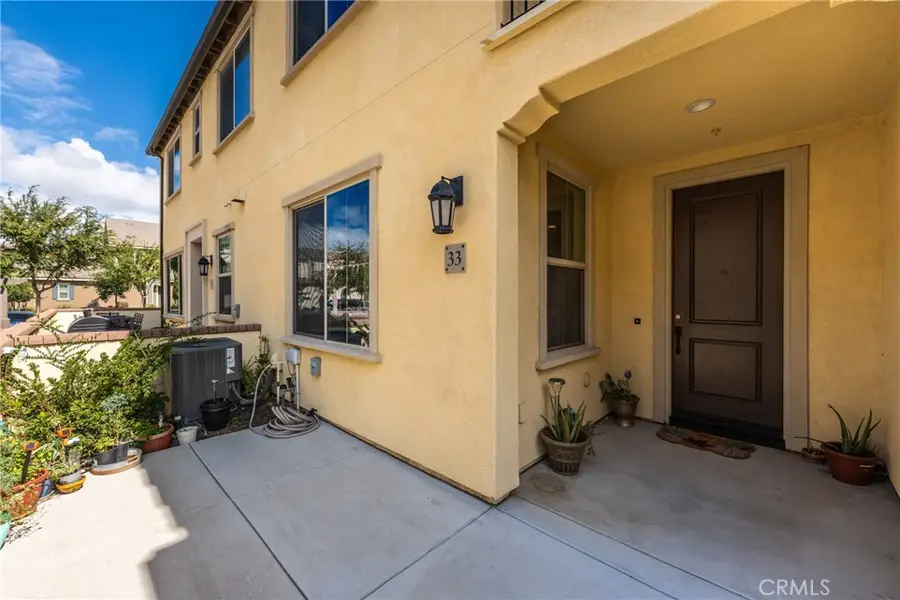 2845 E Berry Loop Privado #33, Ontario, CA 91761 - Image #3