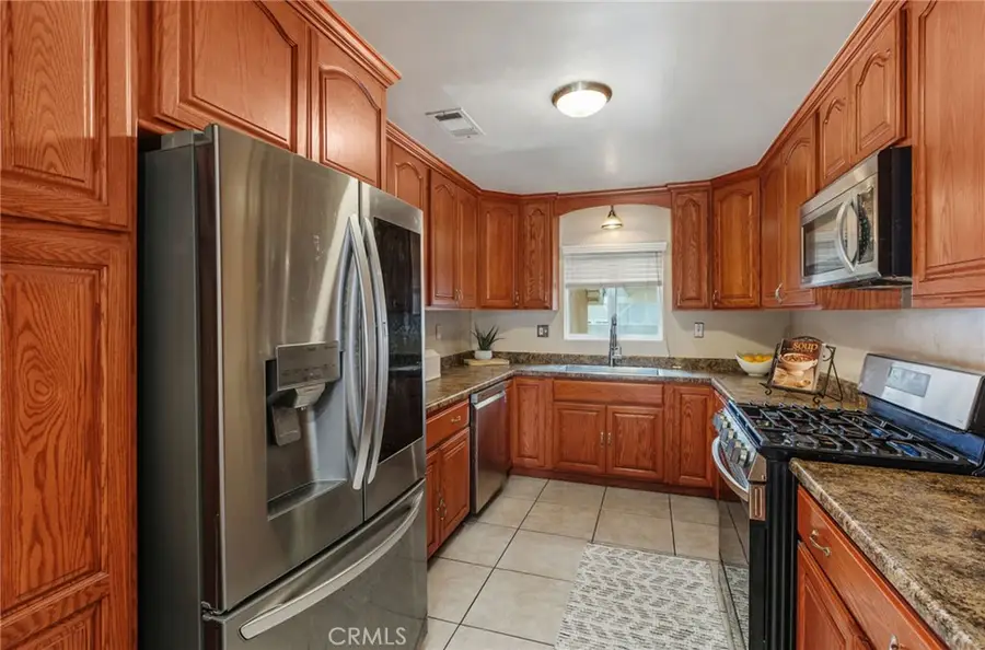 2220 Mentone Boulevard, Mentone, CA 92359 - Image #3