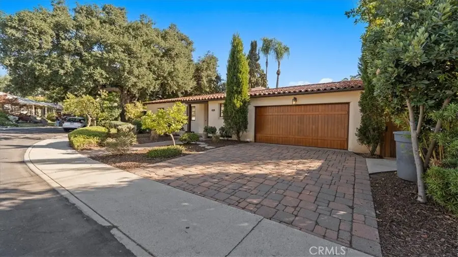 460 University Circle, Claremont, CA 91711 - #2