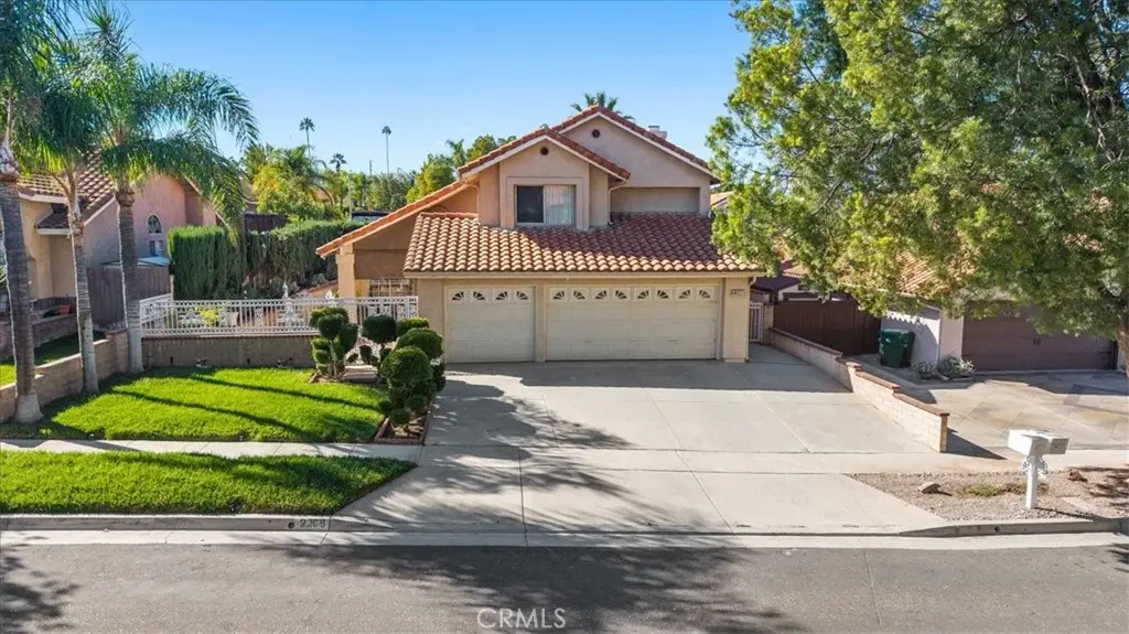2208 Coachman Circle, Corona, CA 92881 - #1