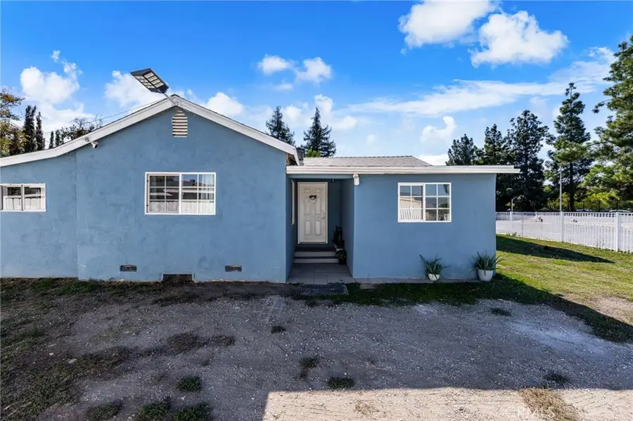 1585 S Tippecanoe Avenue, San Bernardino, CA 92408 - Image #2