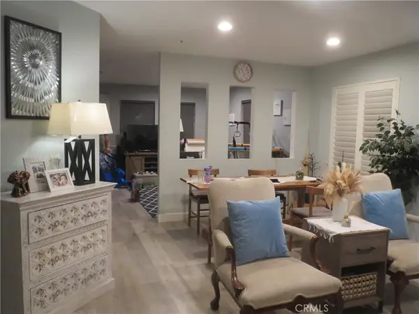 406 E Center, Anaheim, CA 92805