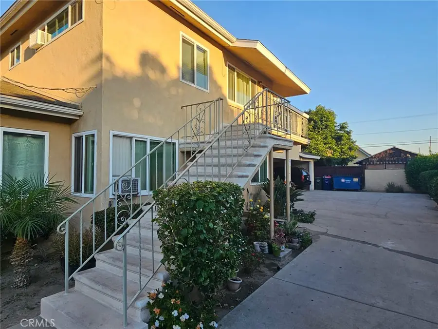 4215 Hartle Avenue, Cudahy, CA 90201 - #3