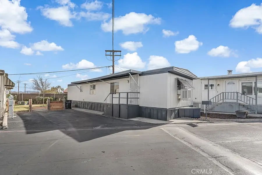16473 Green Tree Boulevard #46, Victorville, CA 92395 - #2