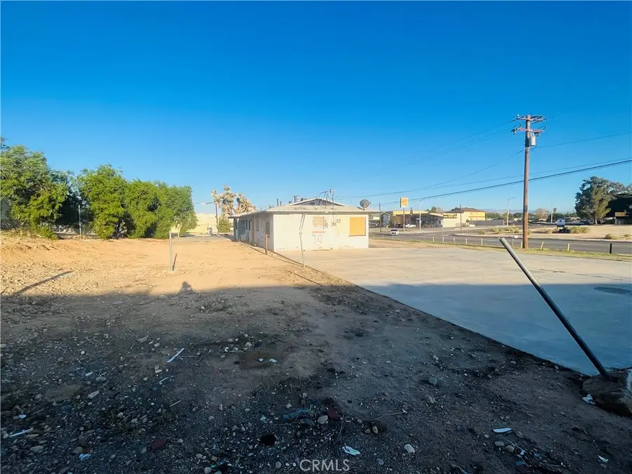 15720 Mojave Drive, Victorville, CA 92394 - #2