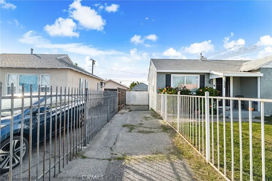 8868 Juniper Avenue, Fontana, CA 92335 - Image #3