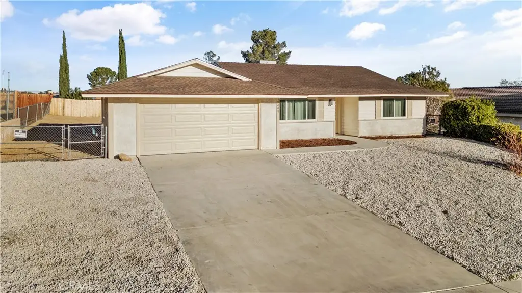 14208 Apple Creek, Victorville, CA 92395 - #1