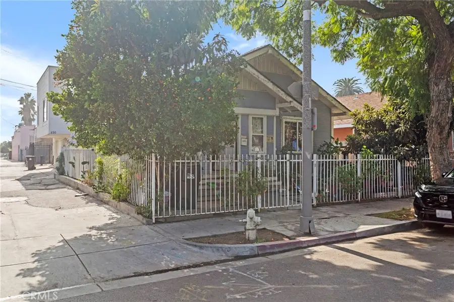 224 W 14th Street, Long Beach, CA 90813 - Image #2