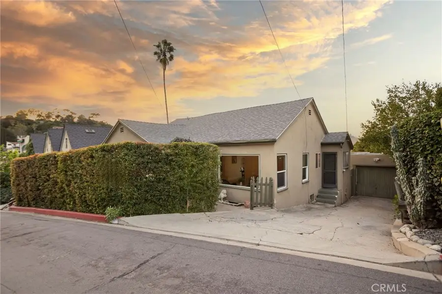 1119 Princeton Drive, Glendale, CA 91205 - #2