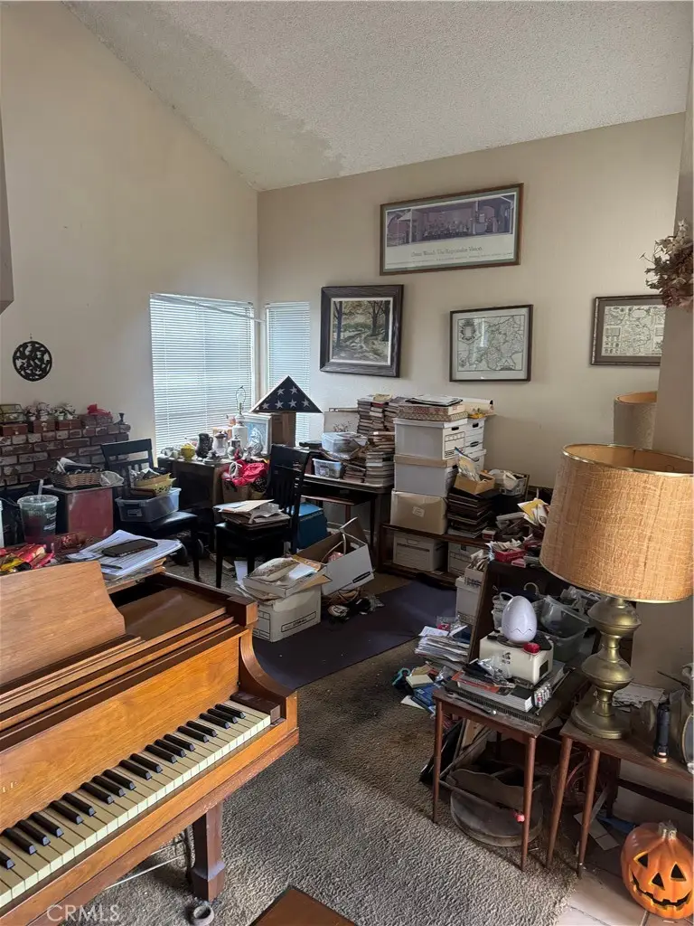 9383 Stone Canyon Road, Corona, CA 92883 - Image #2