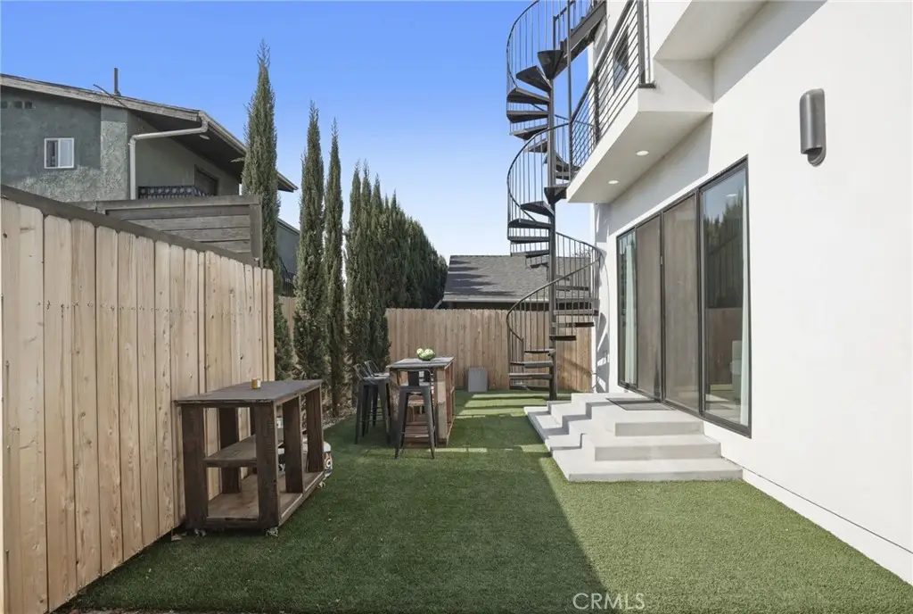1916 W Court Street, Los Angeles, CA 90026 - #1