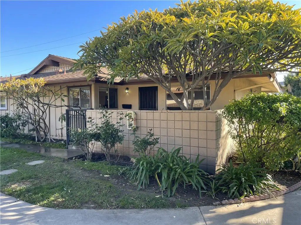 1768 E Commonwealth Avenue #104, Fullerton, CA 92831 - Image #1