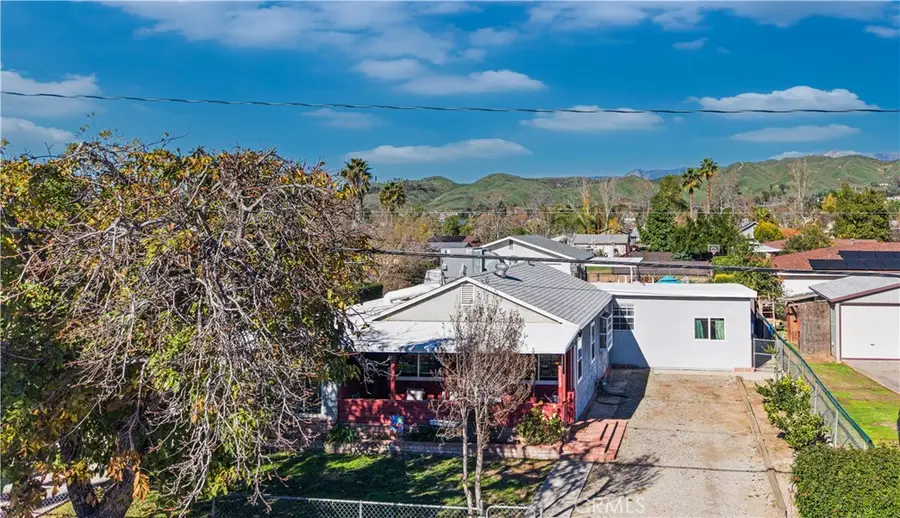32882 Kentucky, Yucaipa, CA 92399 - Image #2