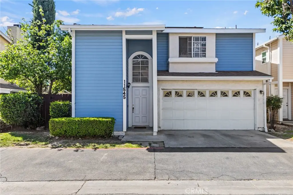 11545 Honeyglen, Pacoima, CA 91331 - #1