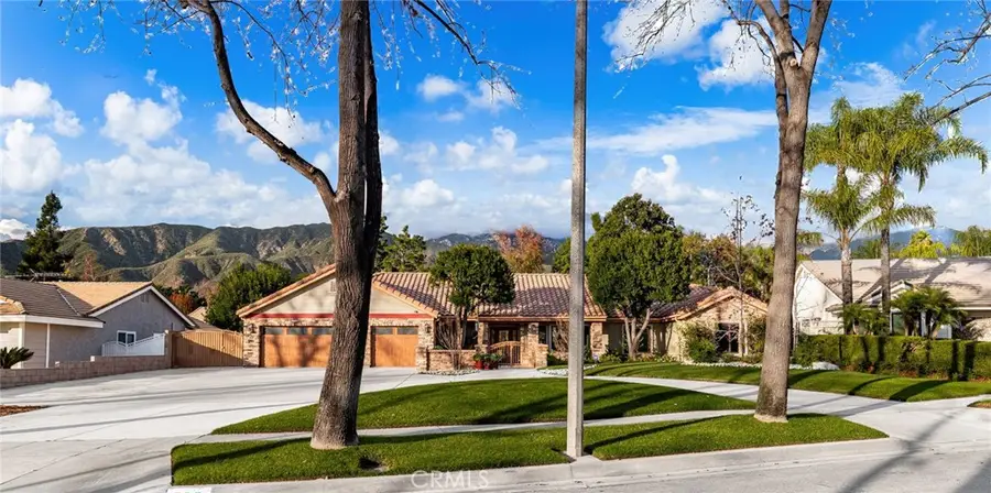 335 Paxton Court, Upland, CA 91784 - #3