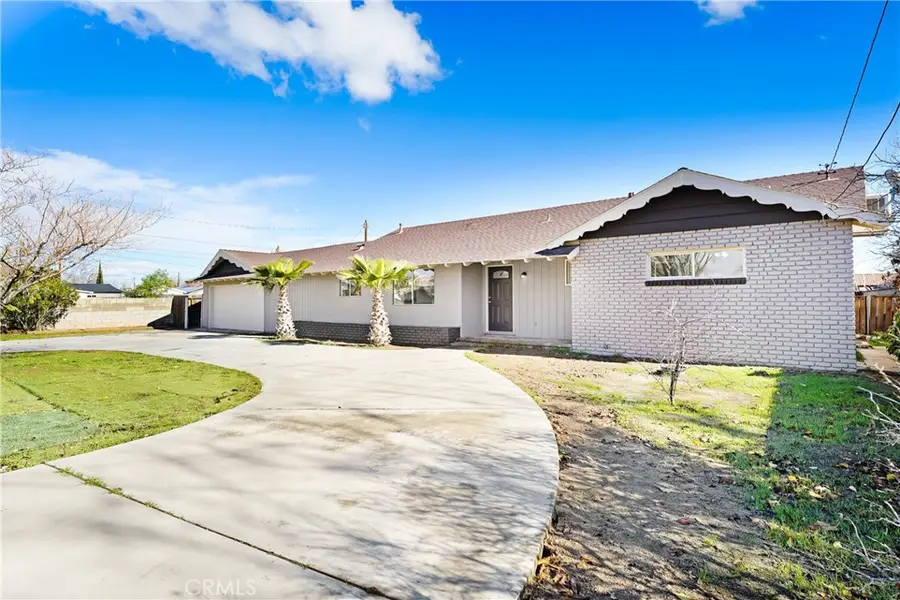 38520 12th E, Palmdale, CA 93550 - #2