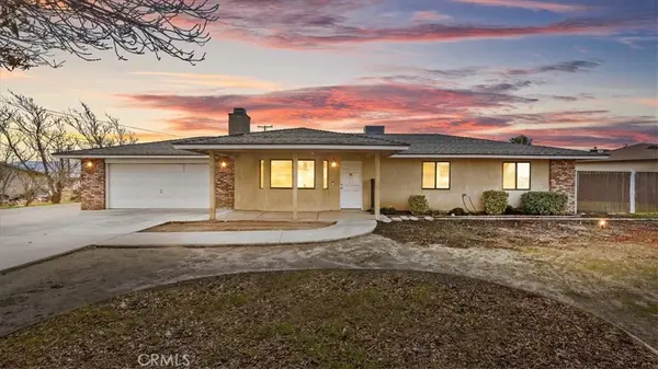 11639 Pagosi Road, Apple Valley, CA 92308
