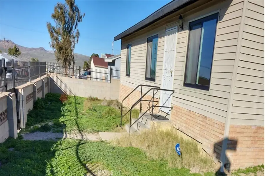 611 Lillian Drive, Barstow, CA 92311 - #3