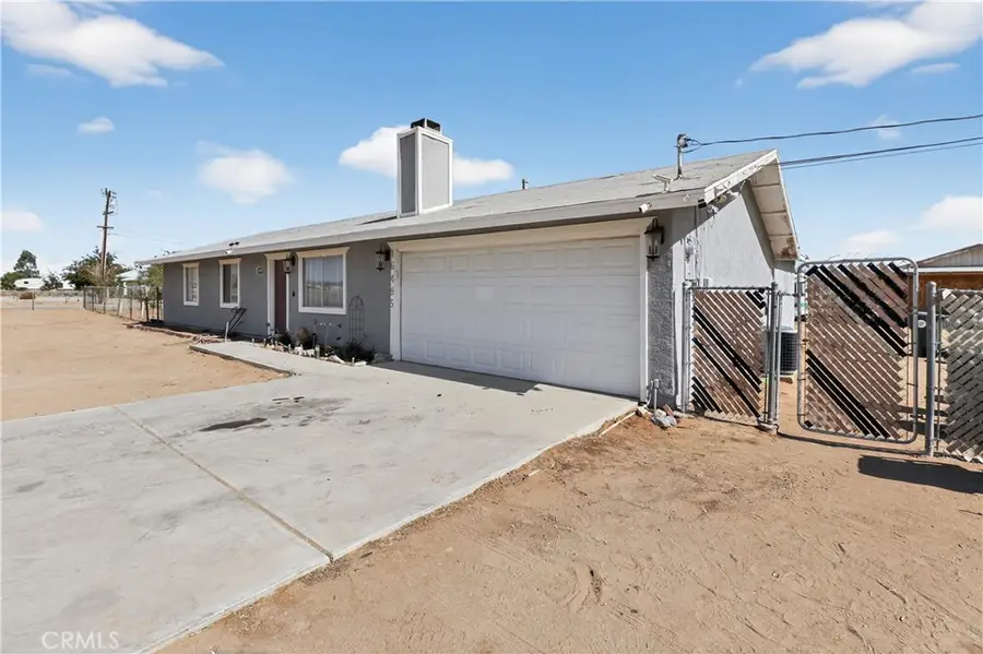16485 Dale Evans, Apple Valley, CA 92307 - #3