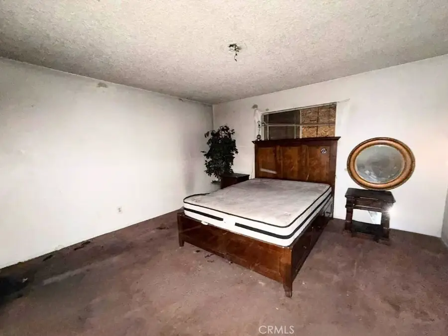 16085 Village, Victorville, CA 92394 - #3