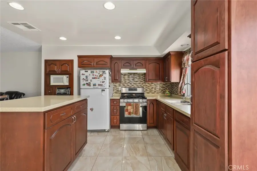 9200 Palm Street #6, Bellflower, CA 90706 - #3