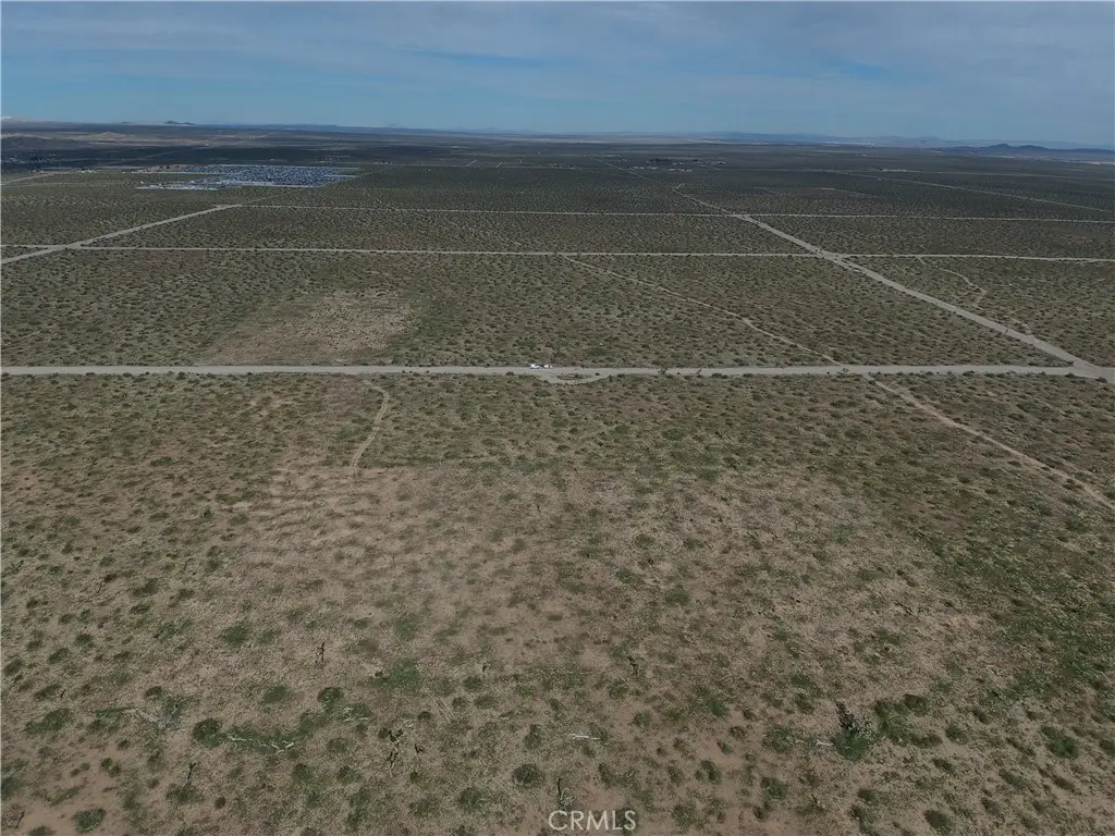 11513 Nichols, Adelanto, CA 92301 - #1
