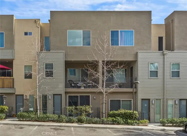 762 Chandler Walk, Upland, CA 91786