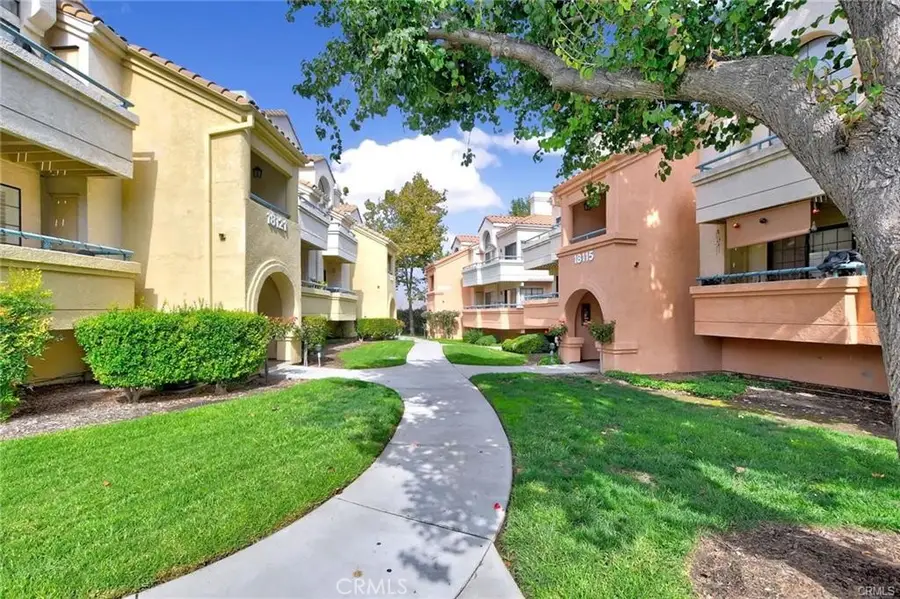 18121 Erik Court #314, Canyon Country, CA 91387 - #3