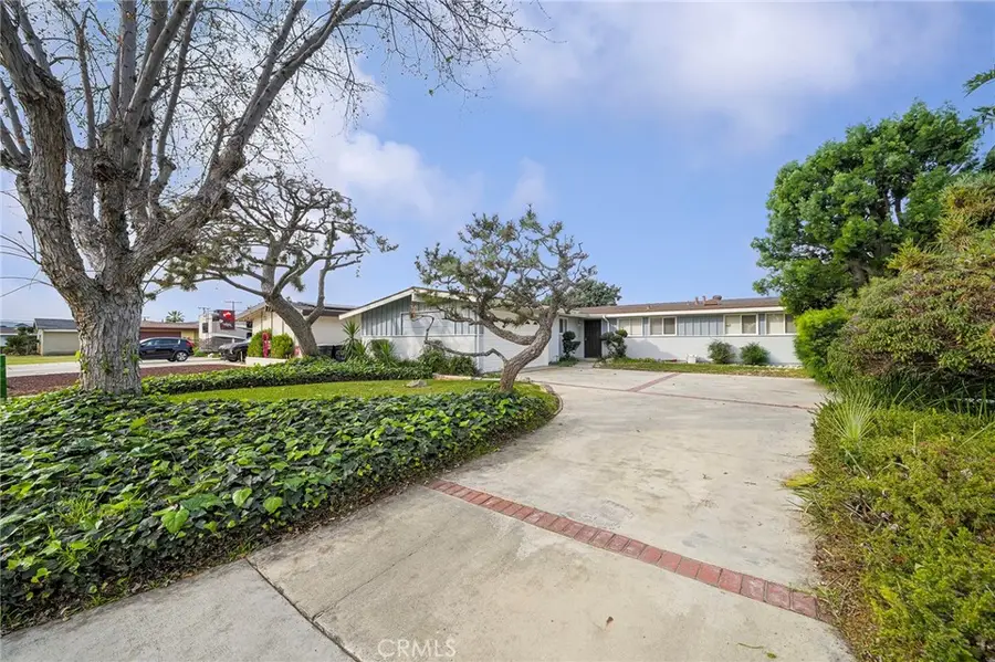 645 S Eastbury Avenue, Covina, CA 91723 - Image #3