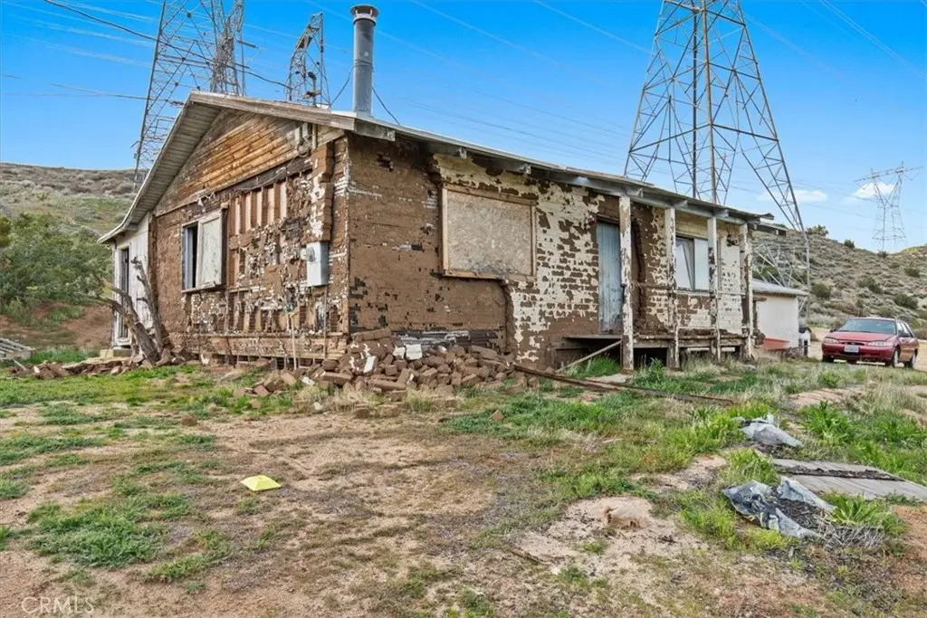 32301 Angeles Forest, Palmdale, CA 93550 - Image #1