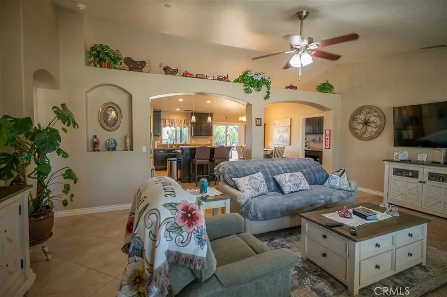 7653 Montrose, Hesperia, CA 92345 - #2