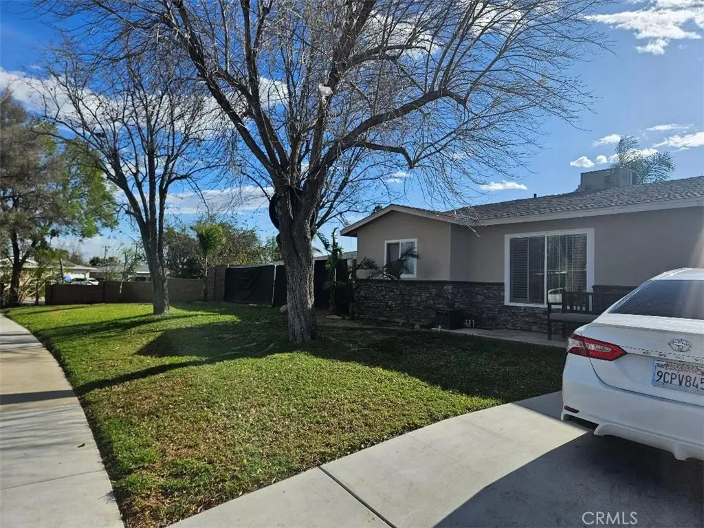 19263 Easton, Rialto, CA 92376 - #1