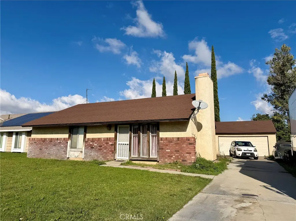 1370 W Jackson, Rialto, CA 92376 - #1