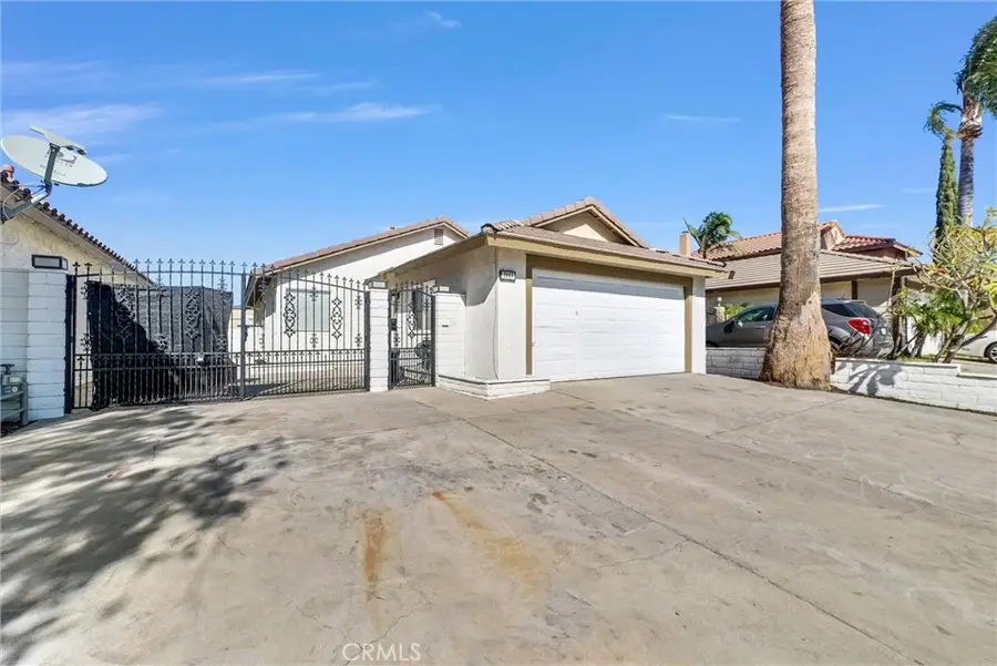 2093 Greenbriar, Colton, CA 92324 - #2