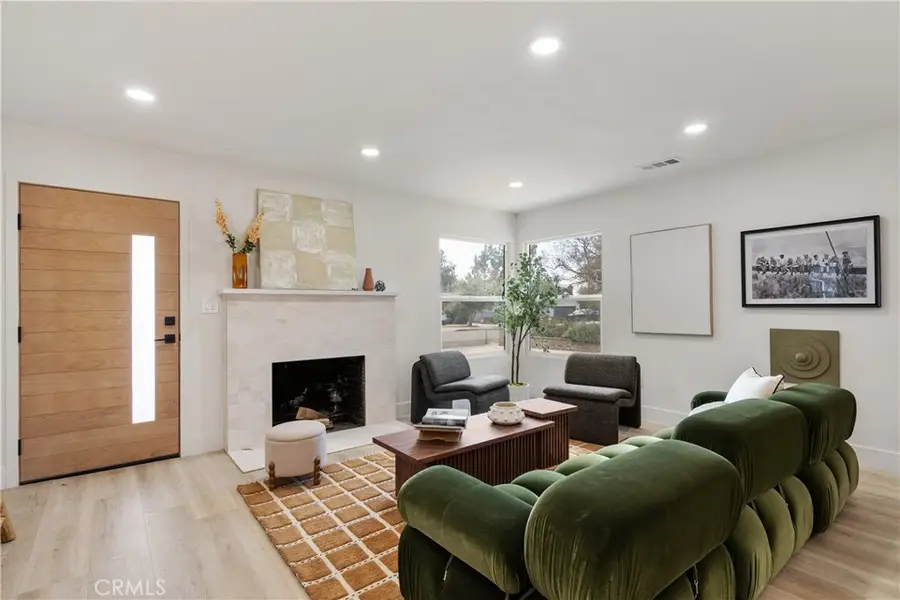 145 E Green Street, Claremont, CA 91711 - Image #3