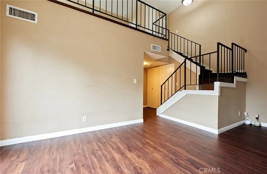 8720 Wyngate Street, Sunland, CA 91040 - Image #3