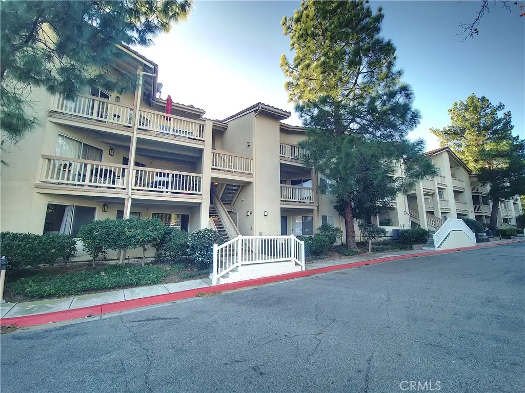5728 Oak Bend Lane #202, Oak Park, CA 91377 - #1