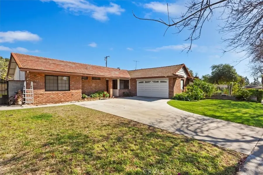 134 Coral Way, Upland, CA 91786 - #3