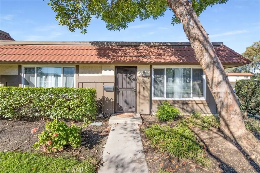 1425 N Parkhaven, Anaheim, CA 92801 - #1