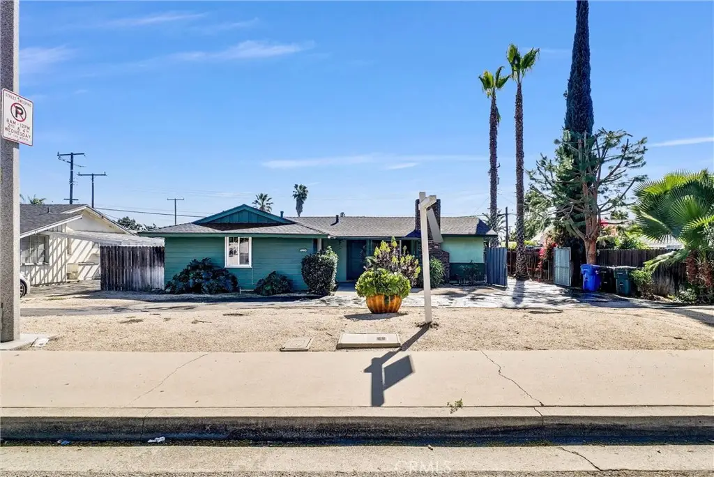 1204 Hillside, Pomona, CA 91768 - #1